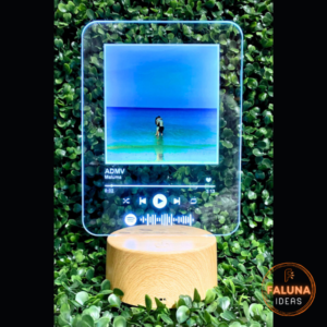 Lámpara Led con foto y código Spotify